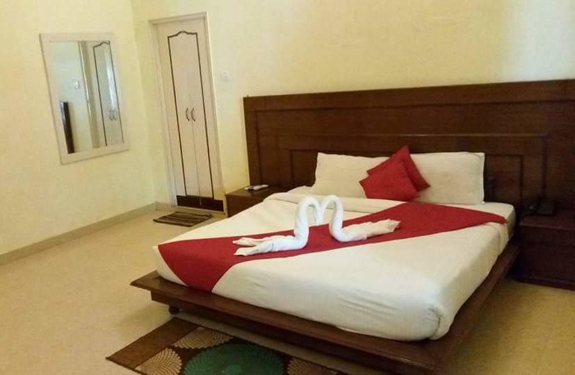 Hotel Bhajgovindam Haridwār Esterno foto