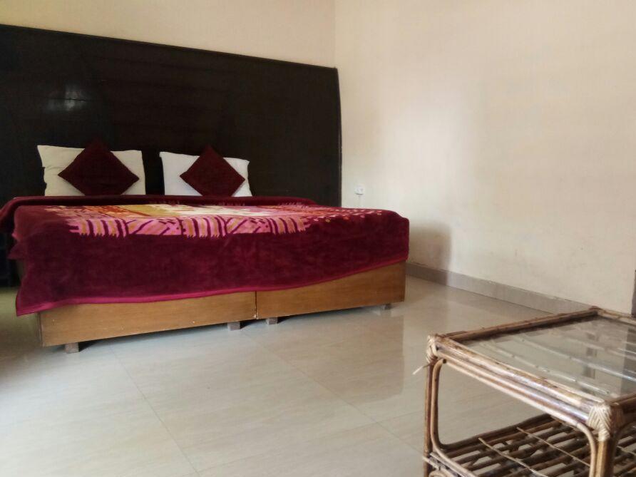 Hotel Bhajgovindam Haridwār Esterno foto